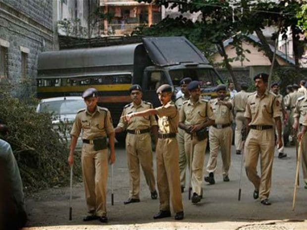 भारतीय पोलिसांची खाकी वर्दी जाऊन नवा युनिफॉर्म येतोय?