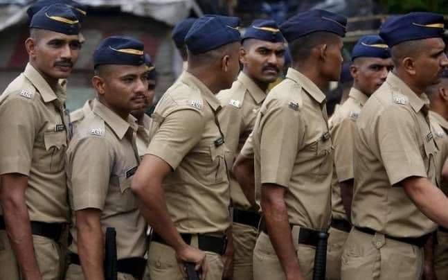 तो गेला होता एफआयआर दाखल करण्यासाठी, पण पोलिसांनी जे केले ते बघून धक्का बसेल भौ !!