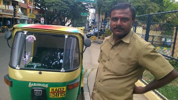 इंजिनियरने असं काय केलं की रिक्षावाल्याने त्याला फ्री मध्ये सोडलं ?