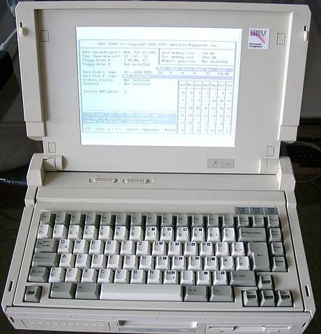 १९९०: Arima Laptop
