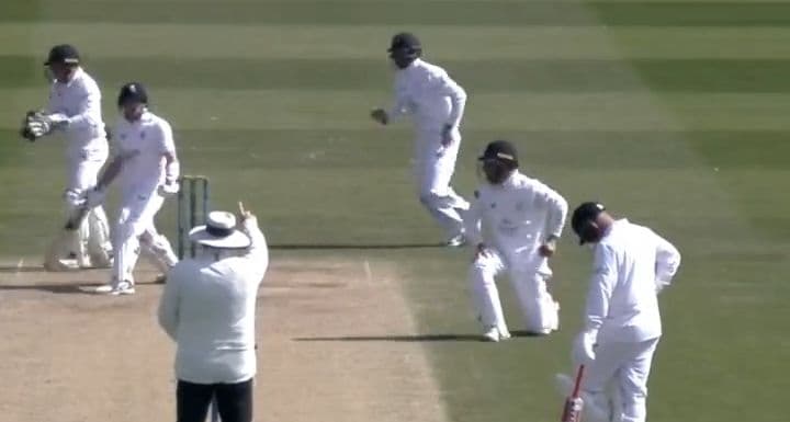 बाद की नाबाद? अंपायरने चुकीचा निर्णय दिल्यामुळे पेटला नवा वाद; नेटकऱ्यांनी दिल्या संतप्त प्रतिक्रिया