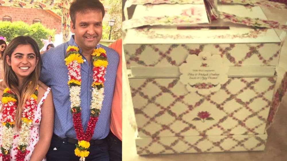 व्हिडीओ ऑफ दि डे : तब्बल ३ लाखांची लग्नपत्रिका ? काय खास आहे या लग्नपत्रिकेत ?