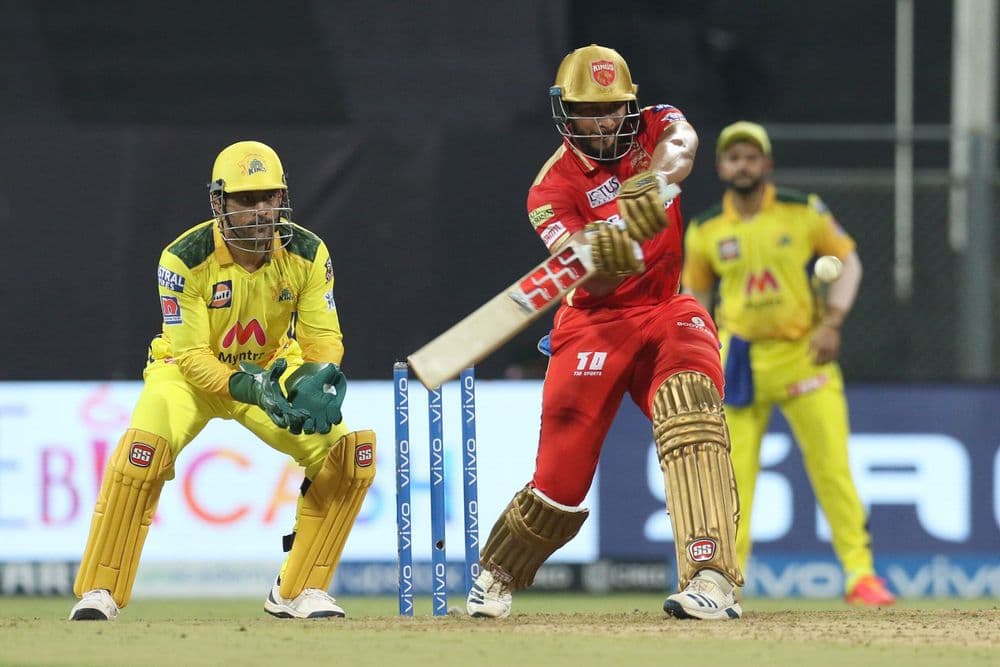 बॉक्स ऑफिस नाही तर क्रिकेटचं मैदान गाजवणारा शाहरुख खान....या नवीन दमाच्या खेळाडूबद्दल जाणून घ्या !!