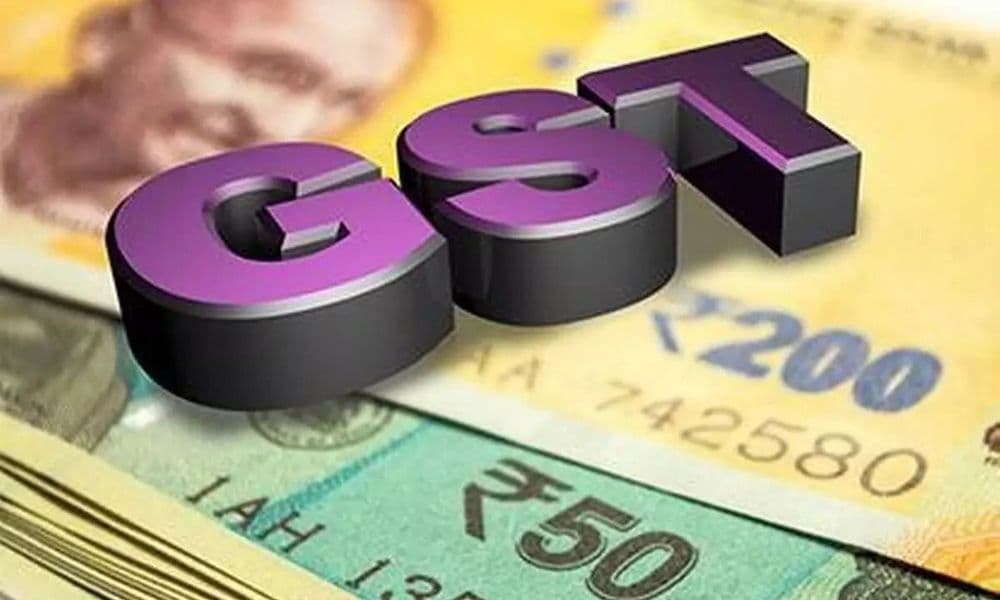 GST नियमांतल्या बदलांमुळे काय महाग होईल आणि कोणत्या वस्तूंची किंमत आहे तशीच राहिल?