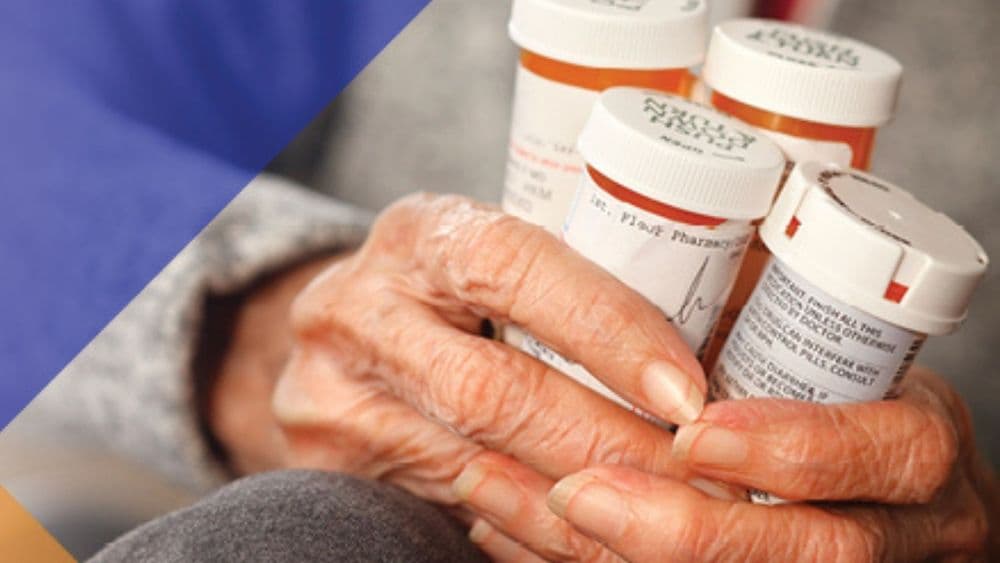 मायकेल जॅक्सनचा घात ज्या औषधानी केला त्या ओपीऑइड्चा आपल्याकडे सुळसुळाट झाला आहे. त्यांच्यापासून दूर राहा! 