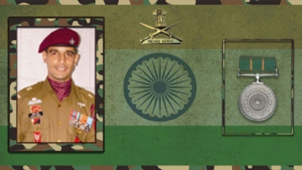 अतिरेकी कंपूत प्रवेश करून दोन अतिरेक्यांना कंठस्नान घालणाऱ्या मेजर मोहित शर्मांची गोष्ट तर वाचा!!