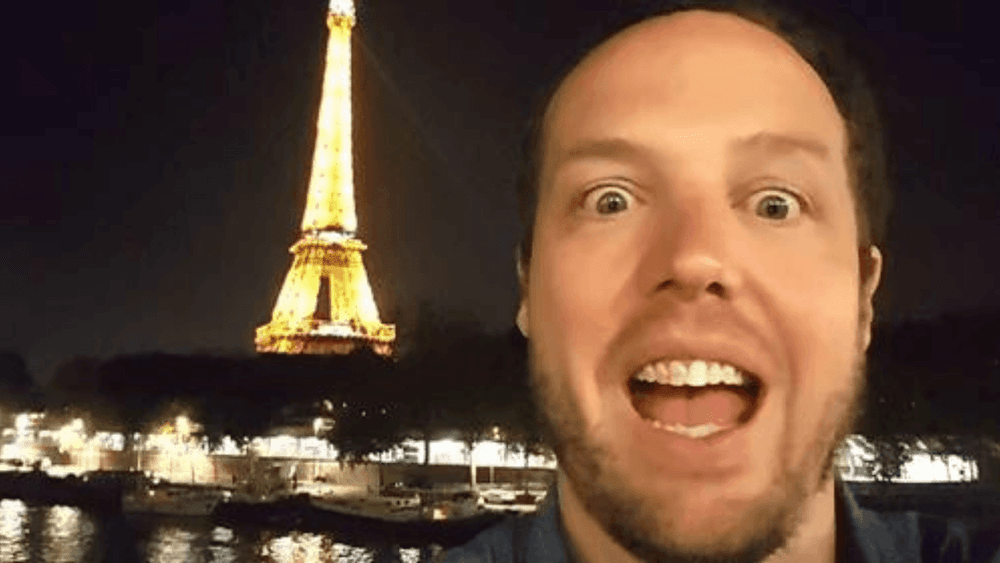 एटीम मशिनच्या लोच्याने या माणसाला करोडोपती बनवले पण शेवटी काय घडले ते वाचाच !  