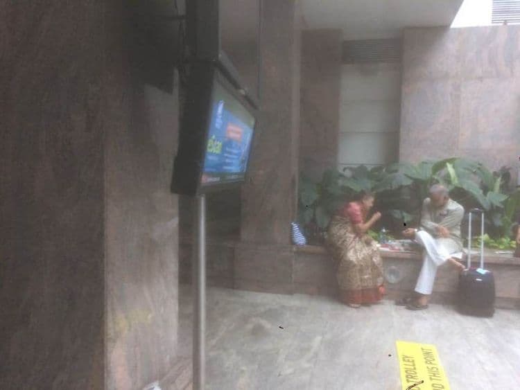 साधी राहणी आणि उच्च विचारसरणी...आमटे कुटुंबाकडून बरंच शिकण्यासारखं आहे !