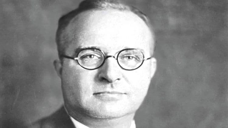 थॉमस मिगले ज्युनिअर(Thomas Midgley, Jr.)  - पोलिओमध्ये मदतीसाठी त्याने बनवलेल्या यंत्रामुळे त्याचा मृत्यू झाला