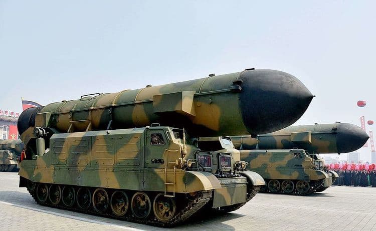 २. अमेरिका