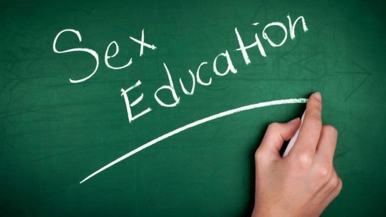 सेक्सविषयी या चित्रपटात नेमकं काय मांडलं आहे