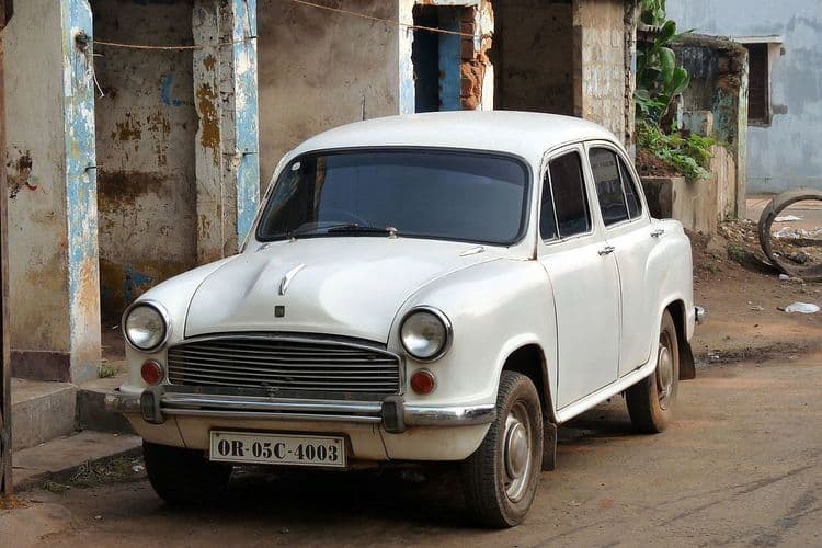 आपली लाडकी अम्बॅसिडर नव्या रुपात येत आहे....फोटो पाहून घ्या !!