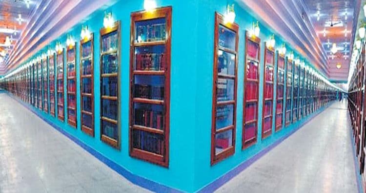 काय म्हणता, आशियातील सर्वात मोठी लायब्ररी भारतात आहे? हा घ्या पत्ता !!
