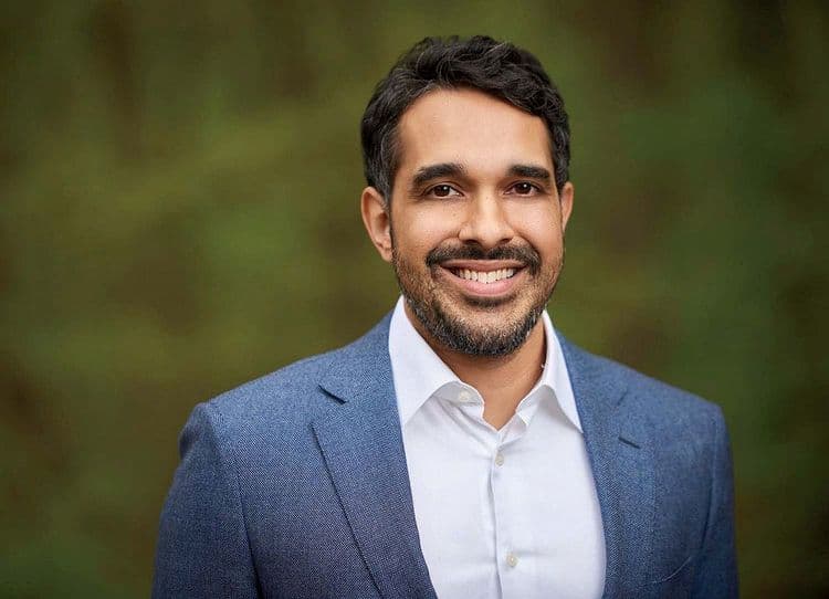 ७. भारत राममूर्ती: