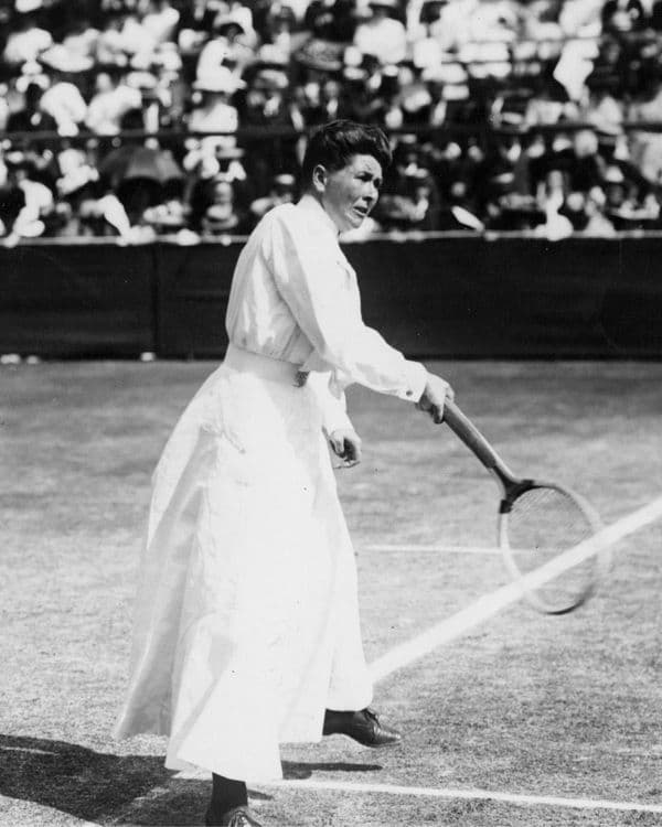 १) १९०० साली पॅरिस ऑलिंपिकपासून महिलांचा प्रवेश.