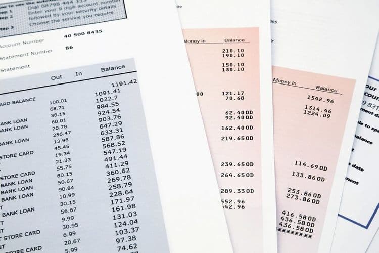 ६. बँक स्टेटमेंट्स