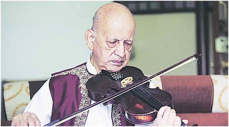 गाणार्‍या व्हायोलीनचे सूर हरपले ! ज्येष्ठ व्हायोलीन वादक प्रभाकर जोग यांचे निधन !