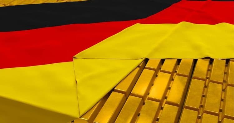 २. जर्मनी : ३३६२.४ टन सोने