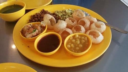 ४. स्वाती स्नॅक्स