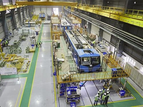 २. फ्रेंच कंपनी Alstom सोबत मिळून मधेपुरा कारखान्यात हे इंजिन तयार करण्यात आलंय आणि  या प्रोजेक्टवर ३५ इंजिनियर्सची टीम काम करत होती.