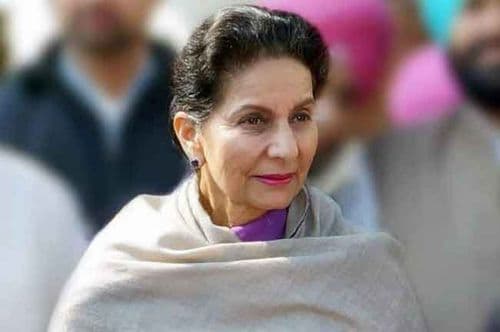 जेव्हा पंजाबच्या मुख्यमंत्र्याची बायकोच  चोरांना ATM  कार्डची गोपनीय माहिती सांगते..