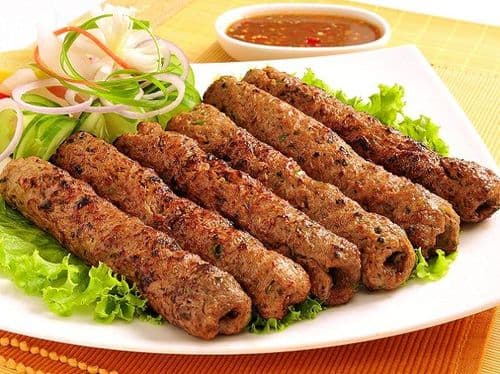 कबाबचा शोध कुठे लागला? कबाबचा हा इतिहास तुम्हाला नक्कीच माहित नसेल !