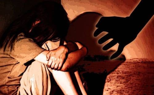 उत्तर प्रदेशात विकृतीचा कळस-बलात्काराच्या  व्हिडिओंची सर्रास विक्री.