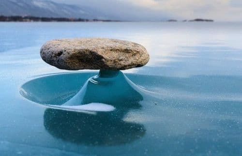 ७. बैकाल सरोवर