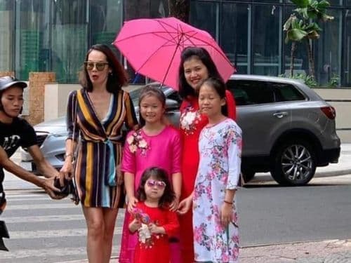 २. फोटोत चक्क चोराची एन्ट्री