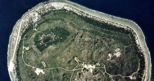 ८) नाउरु -