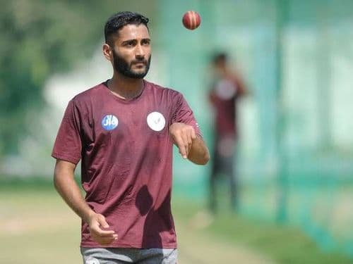 ४६ वर्षांनतर पहिल्यांदाच भारतीय संघात सामील झालाय पारसी खेळाडू....त्याची आजवरची कामगिरी पाहून घ्या !!