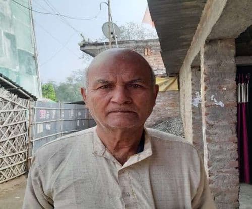 ११ वेळा कोरोना लस घेणारे आजोबा १२व्यांदा लस घेताना पकडले गेले!! ते त्यांनी कसे साध्य केले हा किस्सा मूळातून वाचायला हवा!!!