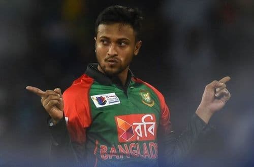 टी -२० WC स्पर्धेत या गोलंदाजांचा राहिलाय बोलबाला! पाहा सर्वाधिक गडी बाद करणारे टॉप - ५ गोलंदाज..