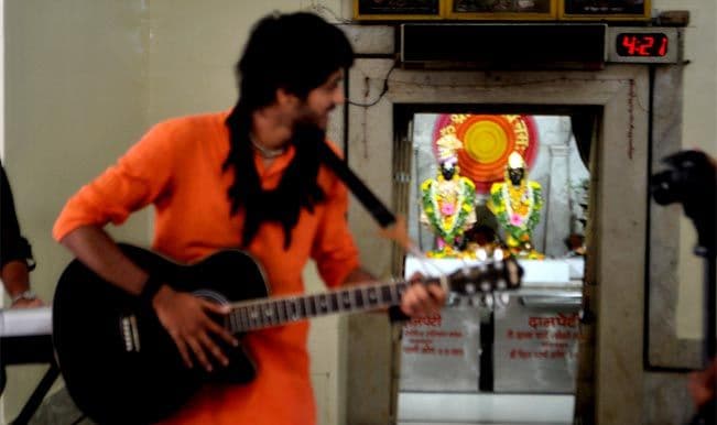 रॉक फ्युजन स्टाईलमध्ये पुंडलिक वरदे हरी विठ्ठल...