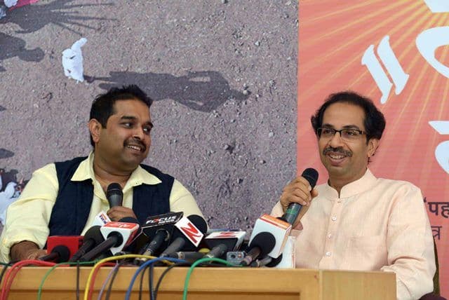 वारीचे अभंग 5:  उद्धव ठाकरे यांच्या एरियल फोटोग्राफी आणि शंकर महादेवन यांचा आवाजाने सजलेला पाहावा विठठल