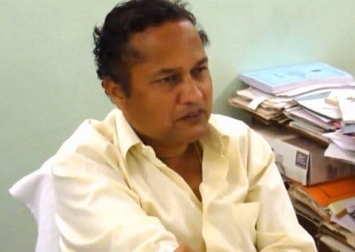 ६. शिरीष आपटे