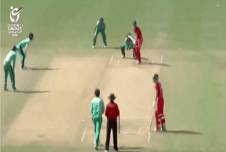 अंडर 19 वर्ल्डकपच्या सामन्यादरम्यान भूकंप होतो तेव्हा.. जाणून घ्या काय घडले!!