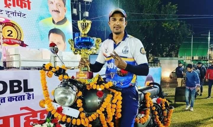 कौतुकास्पद! कुर्डुवाडीतील टेनिस क्रिकेट स्टार कृष्णा सातपुतेची भारतीय संघाच्या कर्णधारपदी निवड...