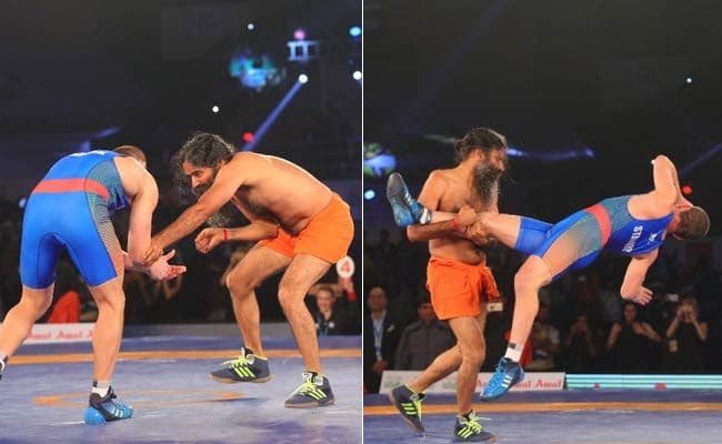 व्हिडीओ: बाबा रामदेव जेव्हा ऑलिंपिक सिल्वर मेडल विजेत्याला कुस्तीत हरवतात...