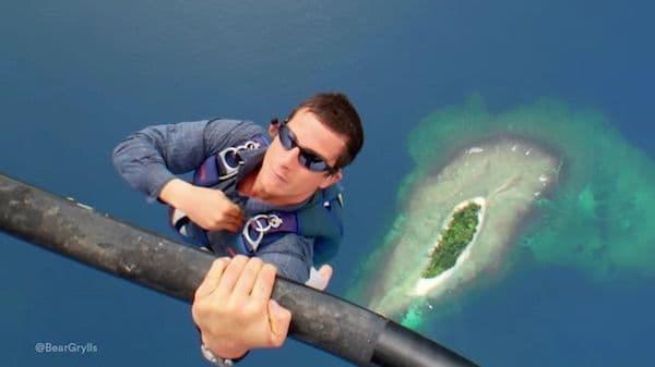 बेअर ग्रिल्सबद्दल माहित नसलेल्या १२ गोष्टी !!!