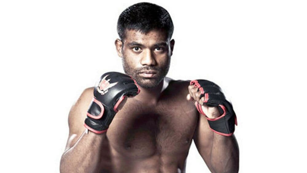 हा मराठमोळा गडी चालला अल्टीमेट फायटिंग चँपियनशिप खेळायला...