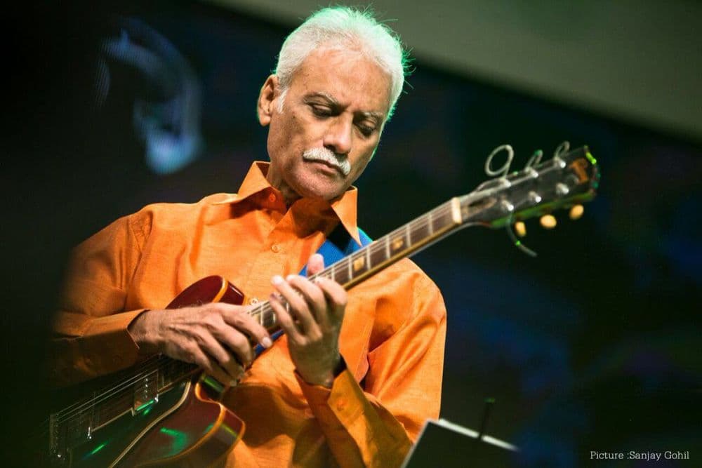 गोरख शर्मा : आशिकी, एक दुजे के लिये, कर्ज या सिनेमांच्या गाण्यावर आपली जादू करणारा जादुगार !!