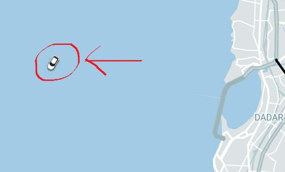 'उबर' ड्रायव्हरची कमाल...कार चक्क अरबी समुद्रात कशी पोहोचली भाऊ ??