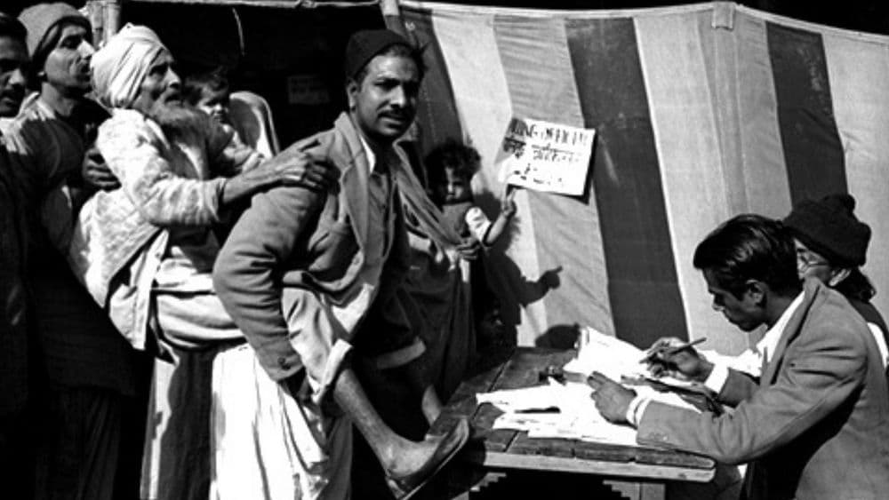 देशातली पहिली निवडणूक चक्क ५ महिने चालली.. वाचा तेव्हा काय घडलं याचे किस्से!!