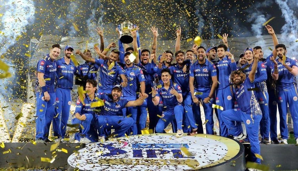 IPL च्या विजेत्या आणि उपविजेत्यांना मिळणार इतका रग्गड पैसा.....रक्कम बघून घ्या राव !!