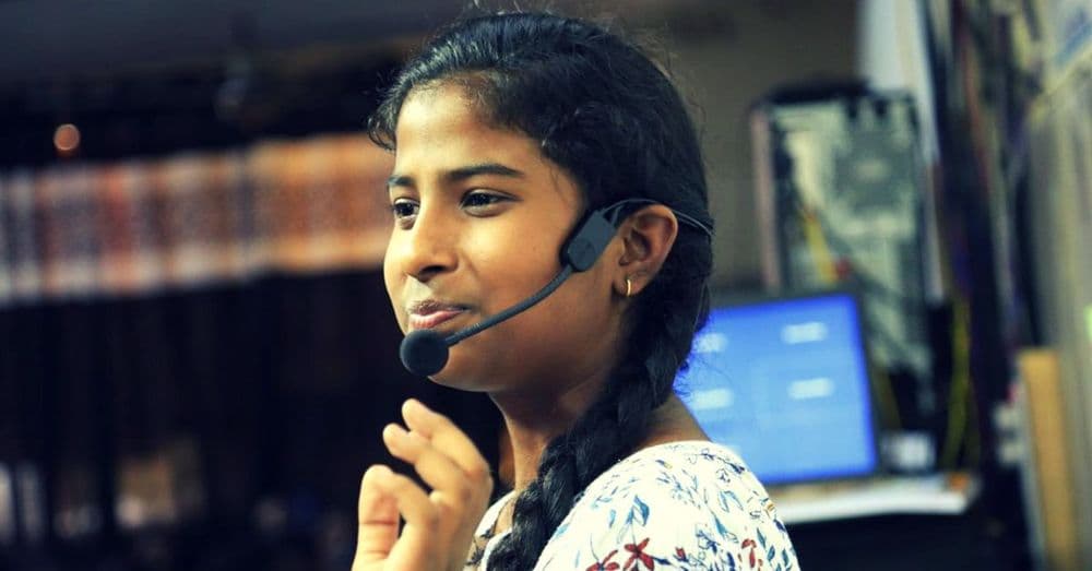 अवघ्या १४व्या वयात १०-१२ वी पास करणारी, १४ भाषा अवगत असणारी ही वंडर गर्ल आहे तरी कोण ??