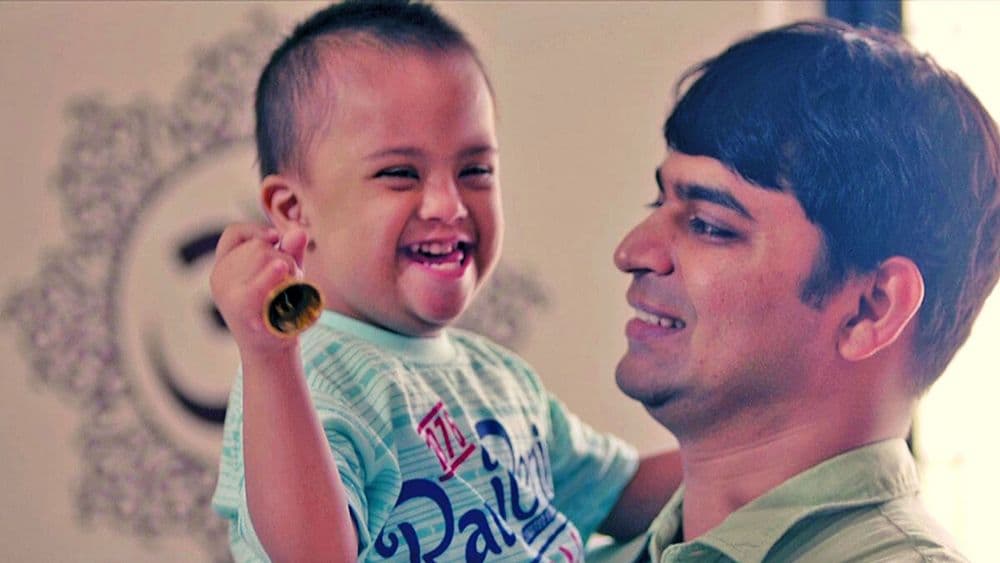 चक्क एका पुरुषाला ‘जगातील सर्वोत्कृष्ट आई’चा पुरस्कार मिळणार आहे.