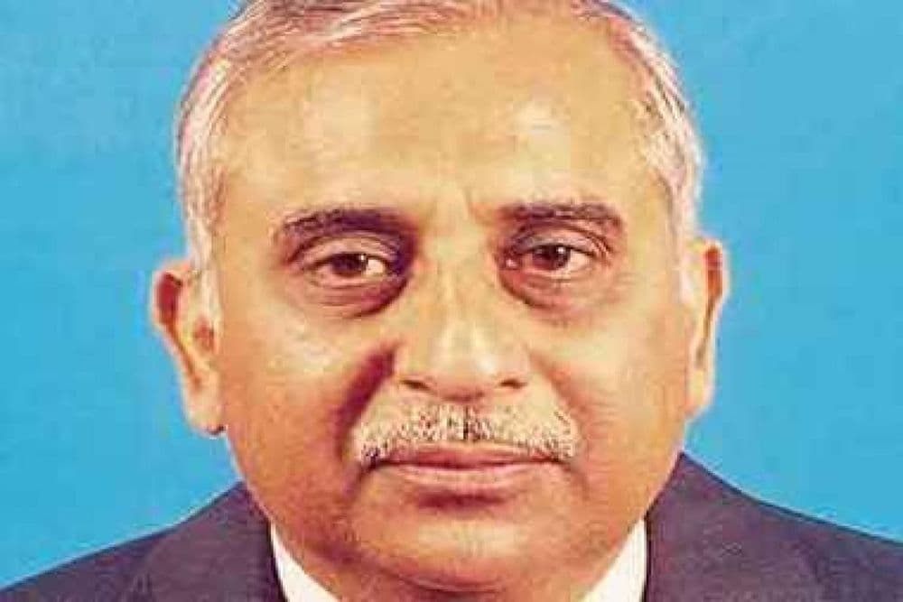 कथा गुप्तहेरांच्या - भाग ८ : देशाची गुप्त माहिती अमेरिकेला देणारा गुप्तहेर. तो कोण होता आणि त्याचं पितळ कसं उघडं पडलं?