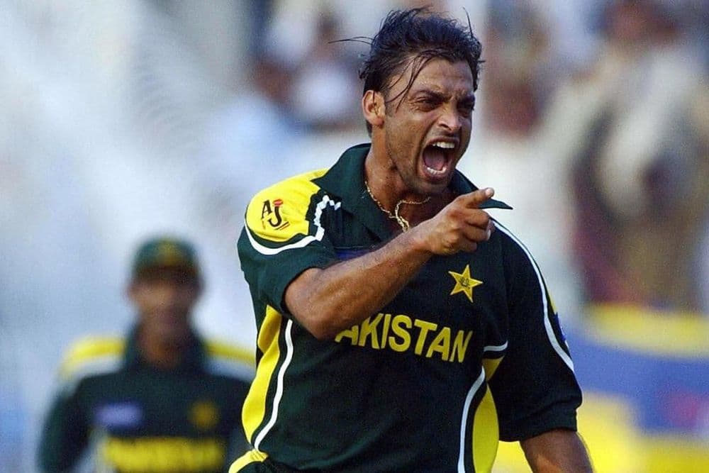 'मी एक दिवस त्याला नक्की मारेन', शोएब अख्तरने वीरूला दिली धमकी