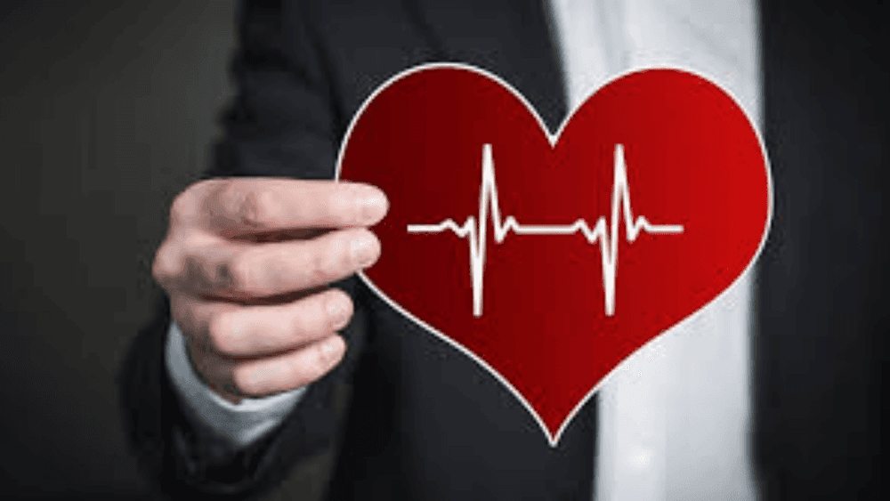 'दिल की धडकन 'म्हणजे हृदयाच्या नियमित आणि अनियमित धडधडण्याविषयी सांगणार आहोत.